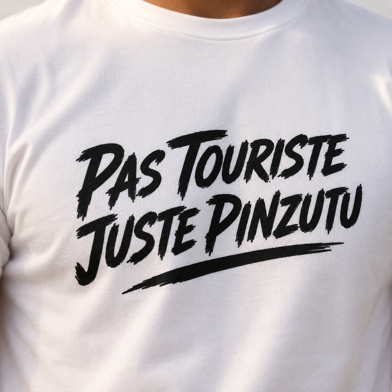 T-shirt Signature Blanc — Pas Touriste, Juste Pinzutu