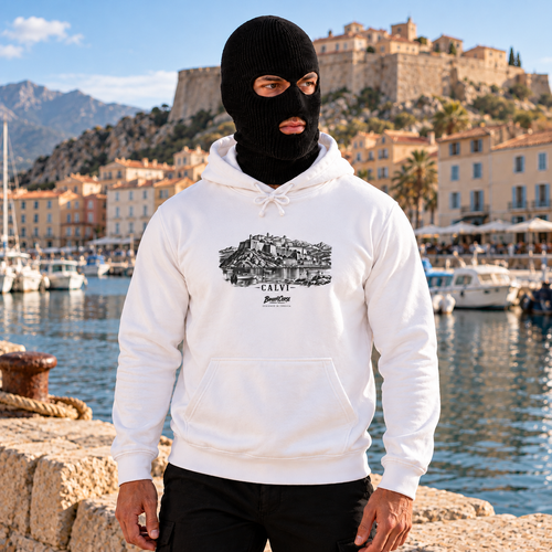 banditcorse-sweat-calvi--blanc--01-porte-face | Vue portée, visualisation numérique